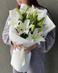 Букет из 3 лилий